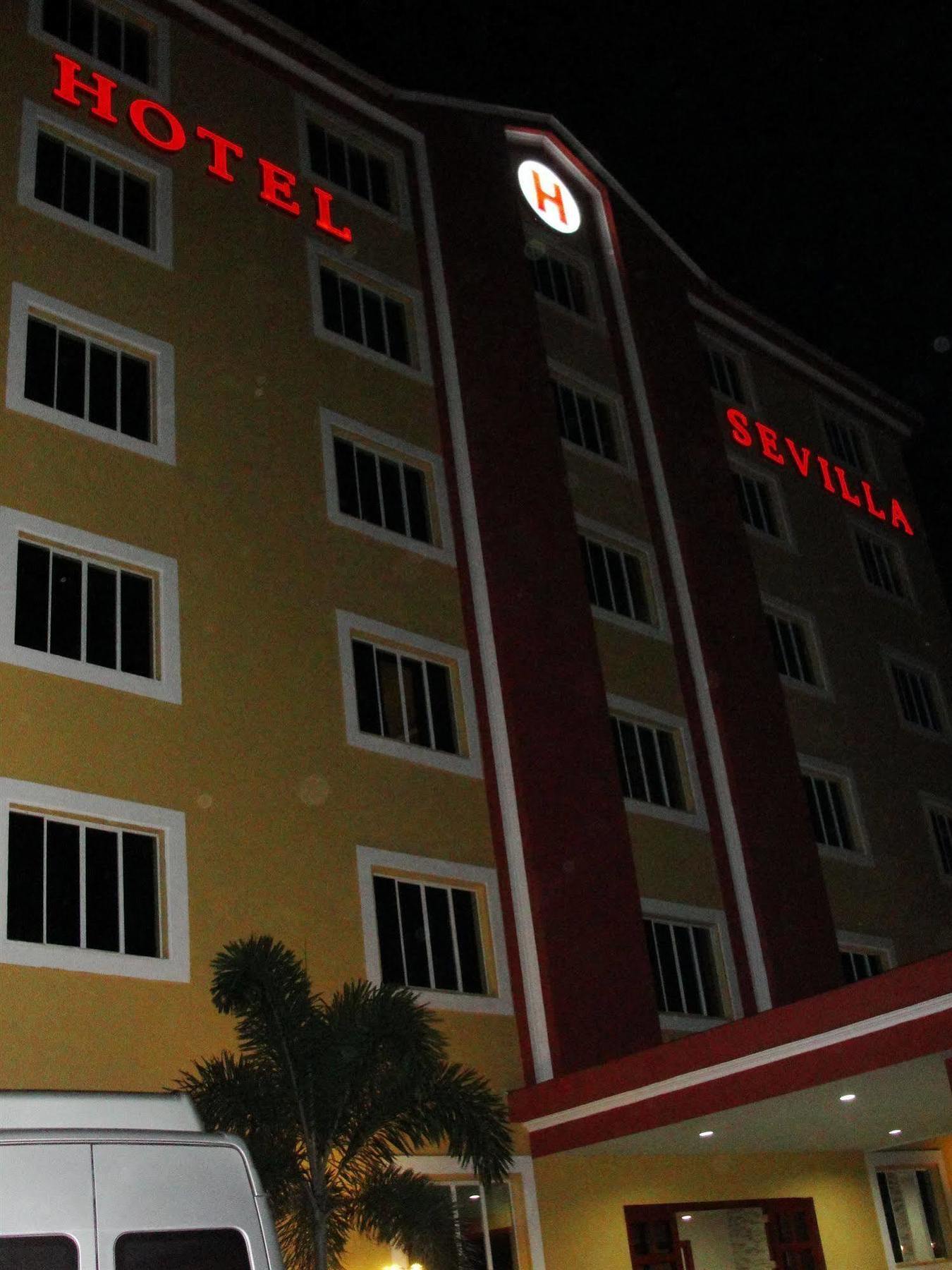 Hotel Sevilla Usulutan Exterior foto
